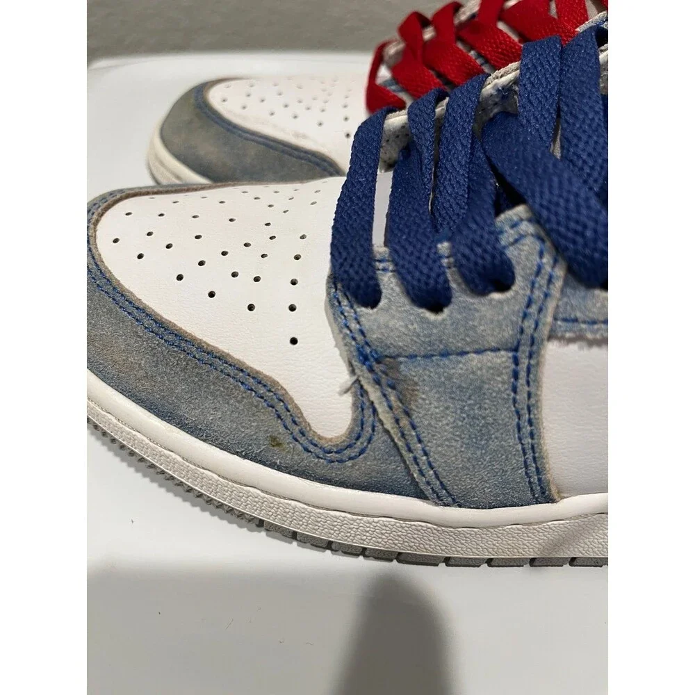 Air Jordan 1 Retro High OG Hyper Royal White Light Smoke Grey Men’s Size 6Y